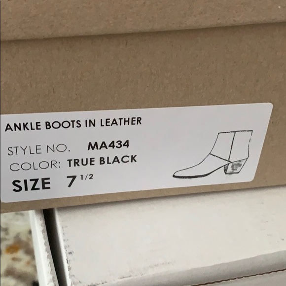 Madewell Genuine Leather Black Chunky Heel Ankle Booties - Picture 9 of 10